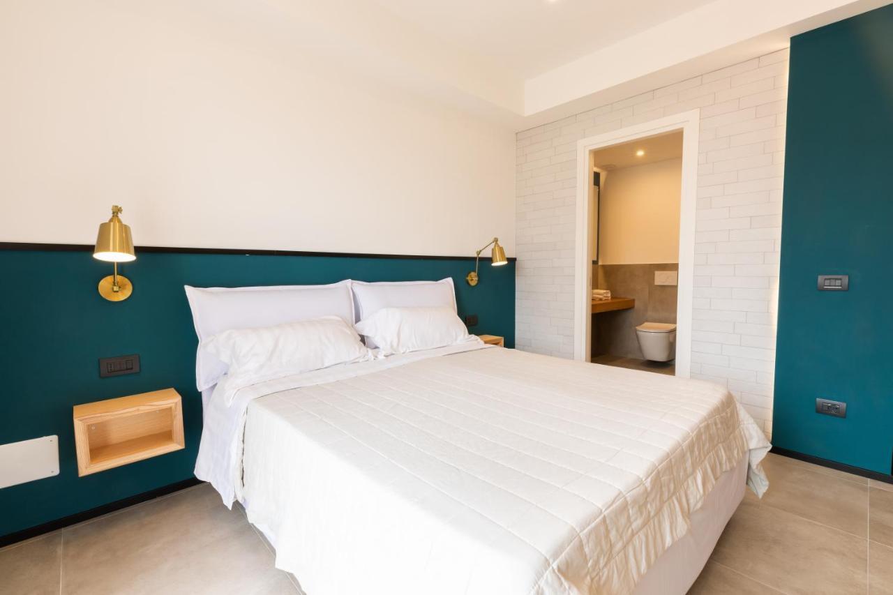 Antares Rooms And Suites Olbia Exterior foto