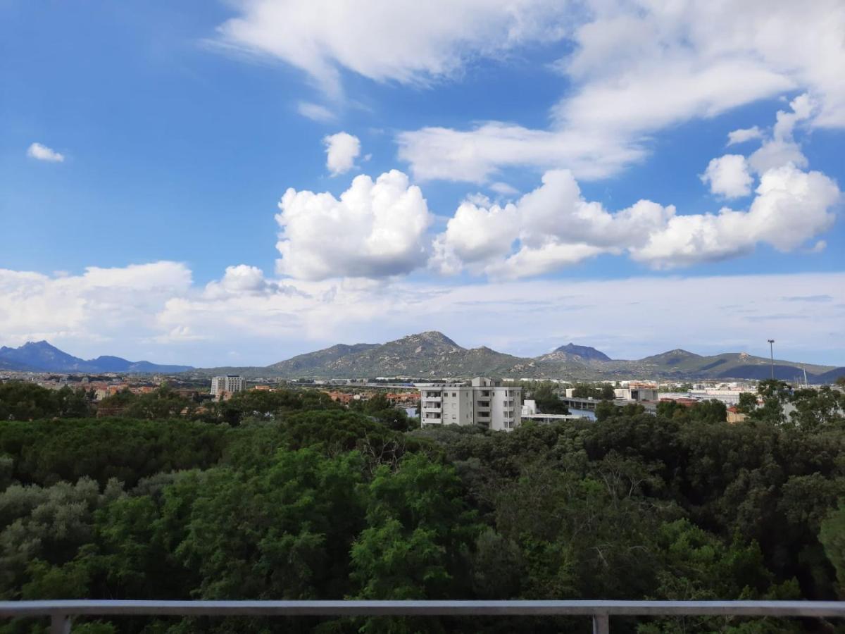 Antares Rooms And Suites Olbia Exterior foto