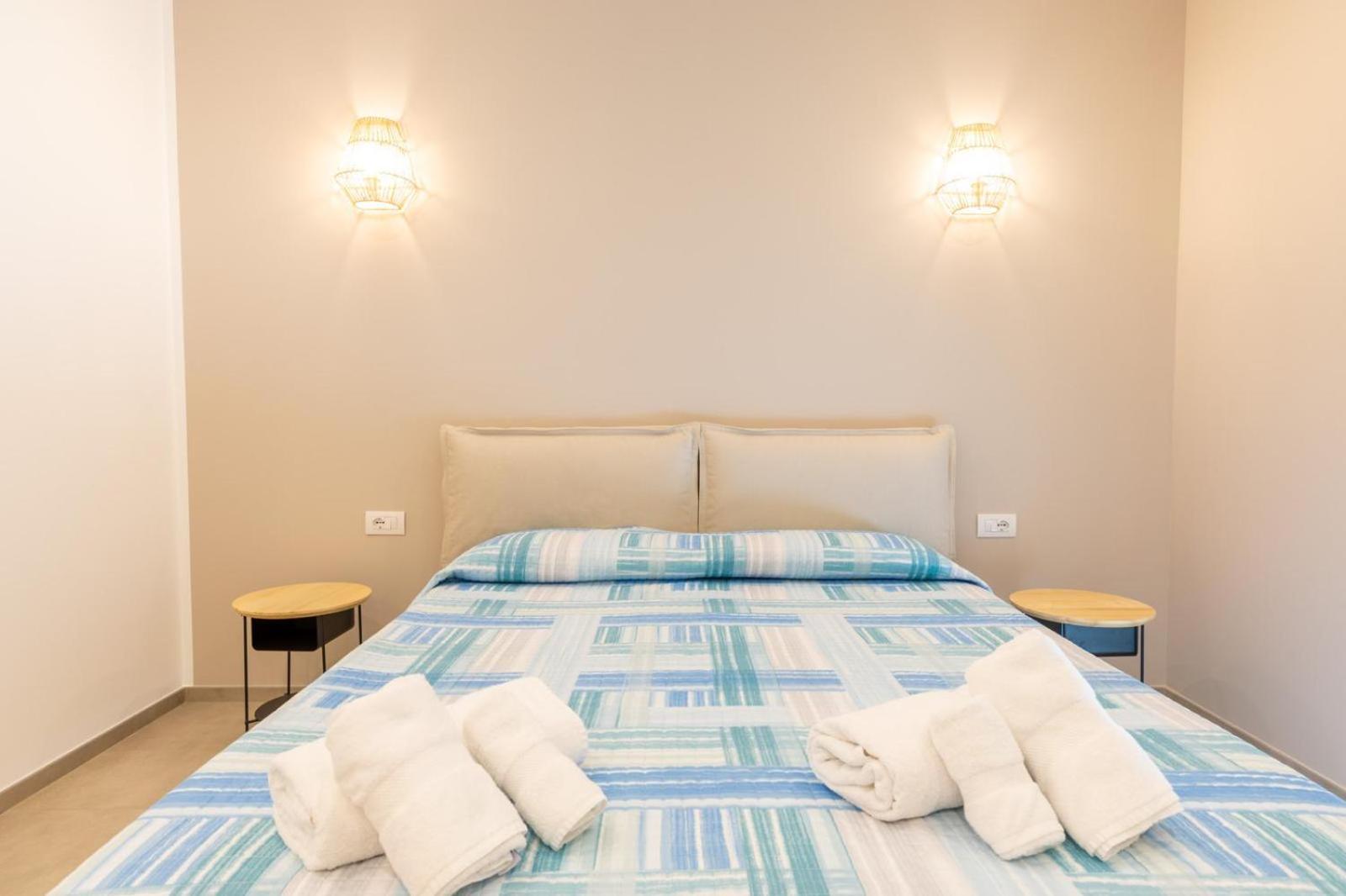 Antares Rooms And Suites Olbia Exterior foto